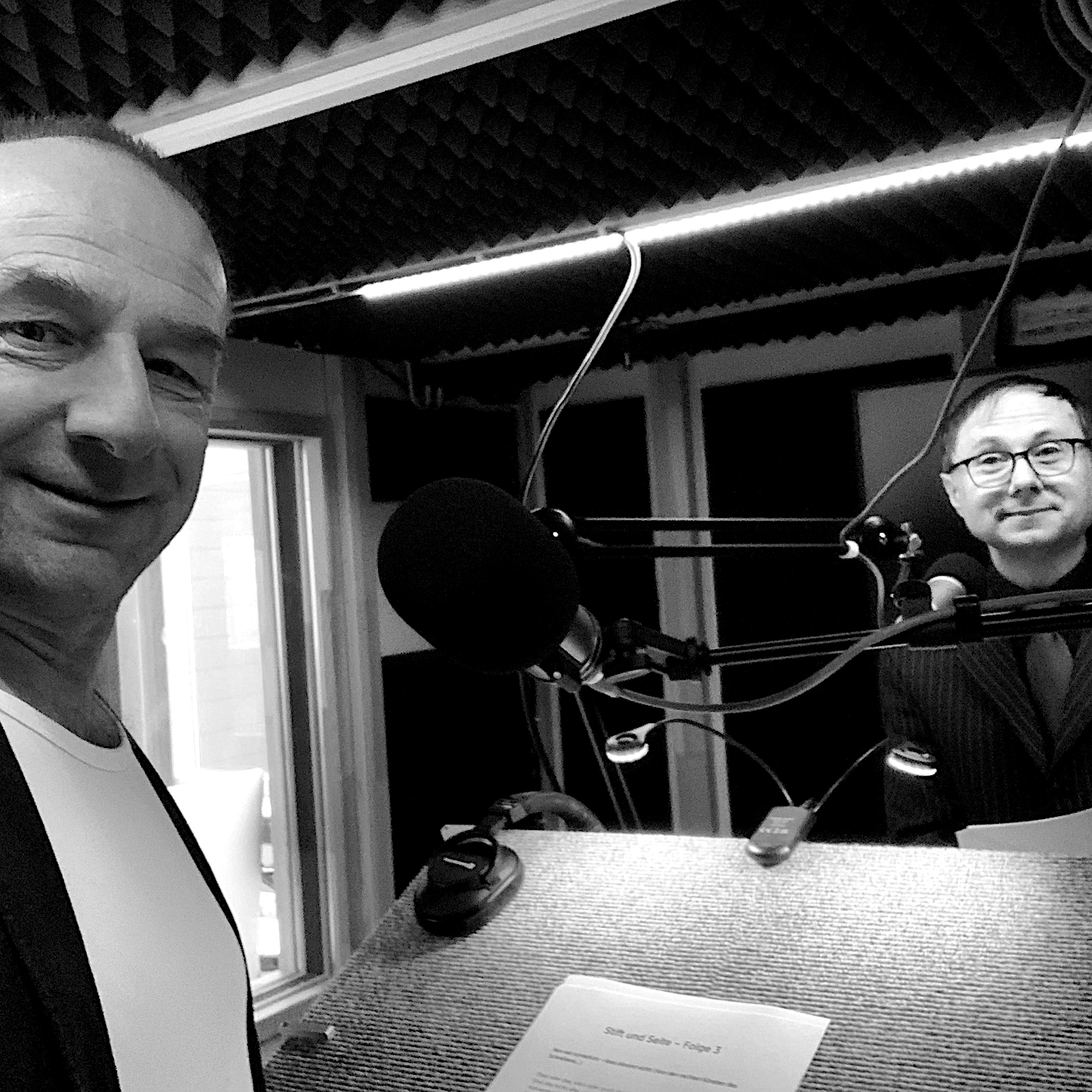 Lange Nächte des Schreibens mit Prof. Dr Stift und Prof. Dr. A.-B. Seite Podcast-Cover