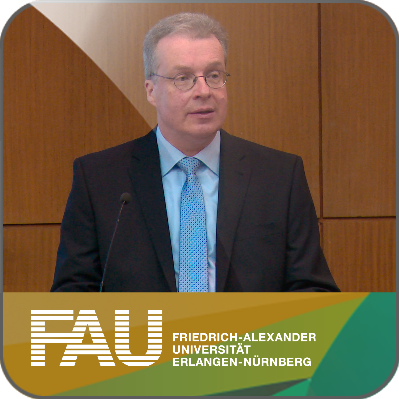 Prof. Dr. Robert Plath