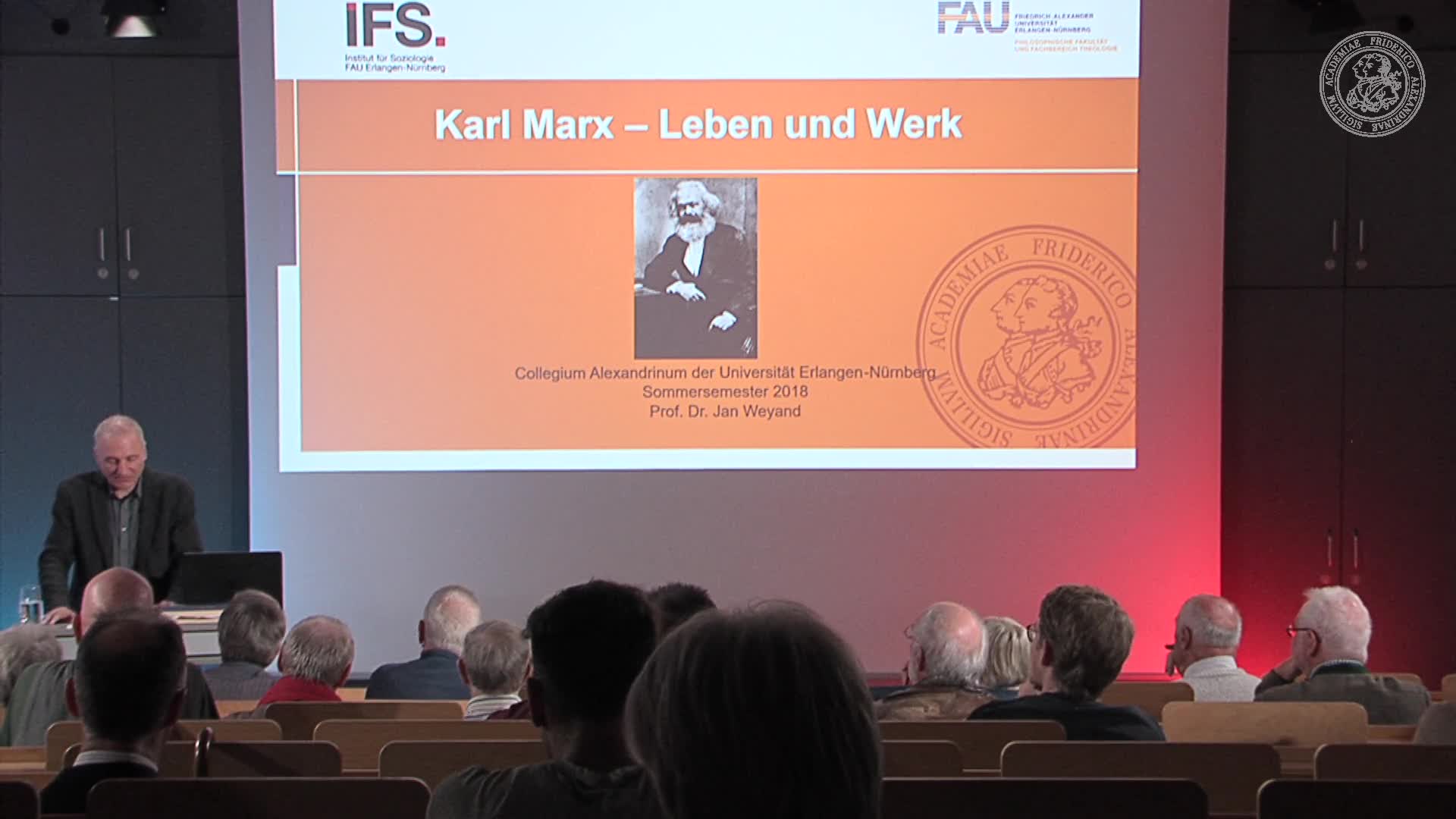 Clip preview for Karl Marx - Leben und Werk